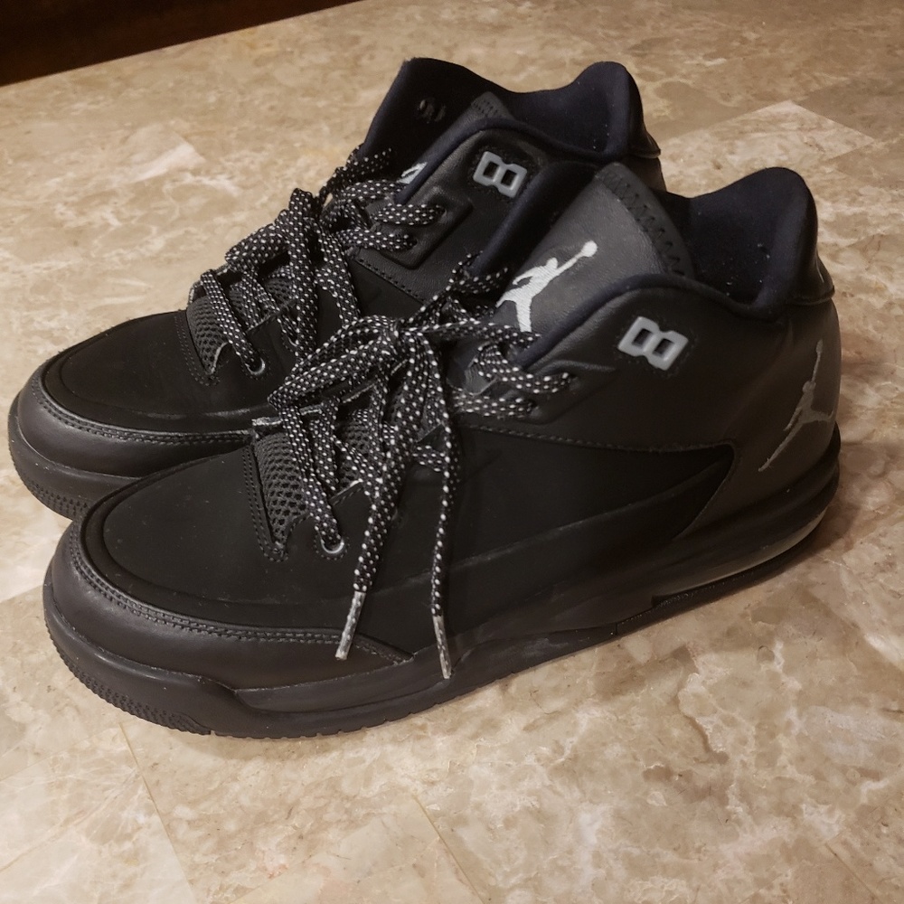 🚨SOLD🚨Nike Jordan Flight Origin 3